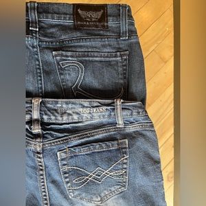 TWO CUTE JEANS WITH FLARE